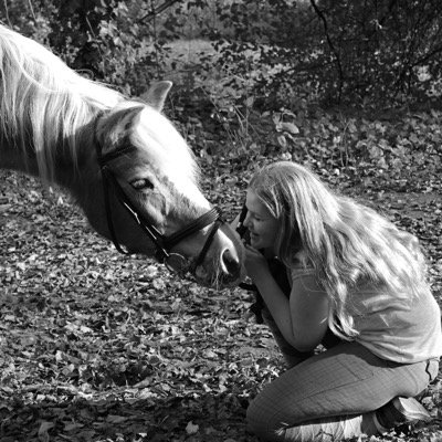 16 jaar | farelcollege | havo 4 | coriena ♡♥♡ | 22'05'08 | manege reyerparc | fotografie | love horses♡♥♡ | directioner | love 1D ♥| 5SOSFamily | 25-06-2014