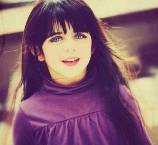 .̷♪♪⌣»̶ في بعض آلآحَِيآن نوَد آلكتآبہّ ۆلكن نعجُز عن آلتَعبيرء فيصبح الهدوء والصمت أجمل ♪..*