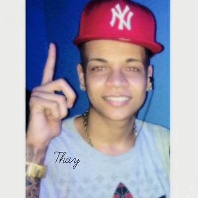 Um anjo sem asas, que é capaz de me trazer a felicidade através da musica..  criado em 11/08/2012 e oficializado em 22/02/2014 as 04:08  @Duduzinhomc