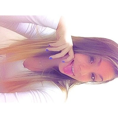e, acima de tudo, tenham amor, pois o amor une perfeitamente todas as coisas...