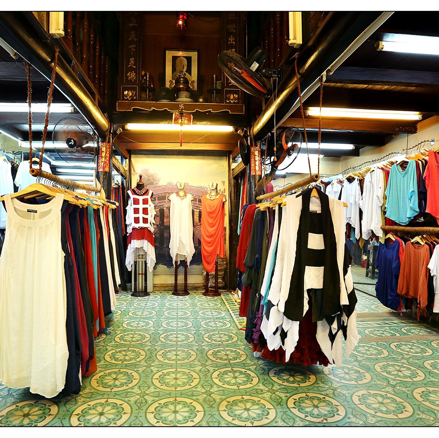 Clothing Ready made - Where is Best become Better