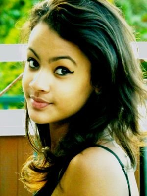 Emilie Djx ♥ 13 ans ♥ Reunionnaise ♥ 97439 ✌♥