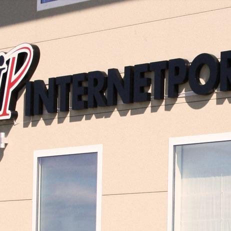 internetportse's profile picture. 