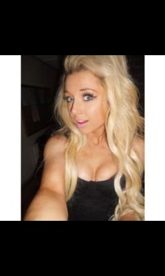 chloe/single/food lover/  don't mess  with my pizza / pizza slut
