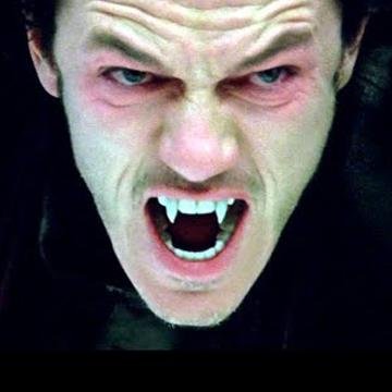 Vampiro mundialmente famoso e assassino no tempo livre.