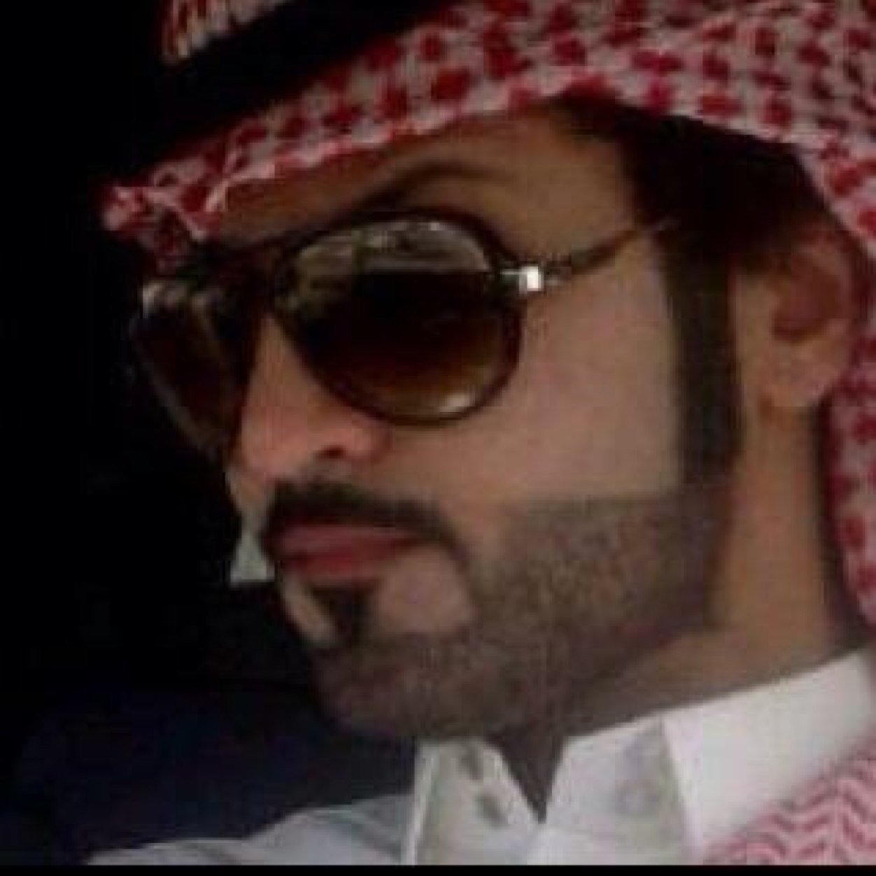 myg4150's profile picture. لا أستطيع العيش خارج حدودك يامكه