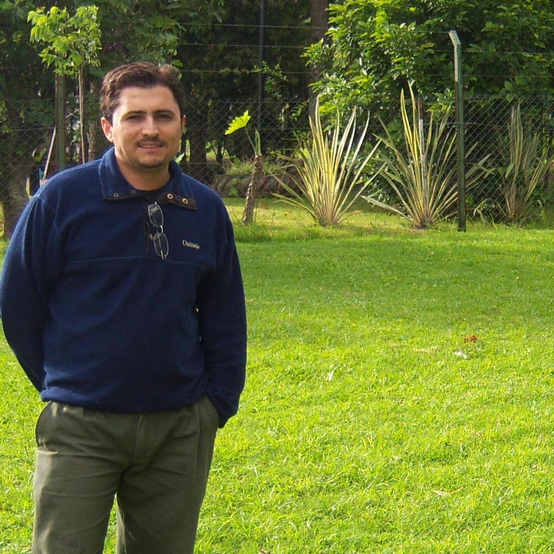 MODELO 1976, PTE HCD PERGAMINO - CONCEJAL PRO, ABOGADO, PESCADOR, CASADO + 2 HIJOS