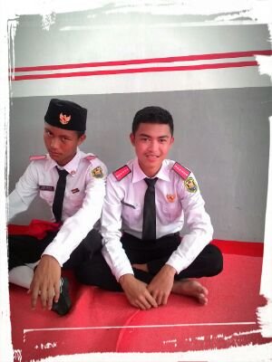 Pribadi yang selalu berusaha dan berpikir positif