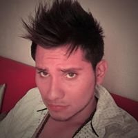 Social butterfly, personally & digitally. Born to travel but Florida is home. Loves pop culture, Zumba, quoting movies, & laughing until I c