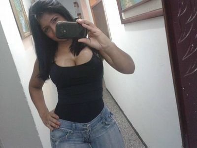 Bella, Sencilla e Inteligente