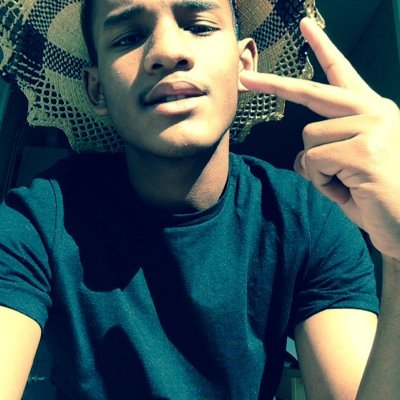 LolashNvR's profile picture. 