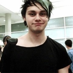 free follow
given hope on michael follows
@ohhey_itsbetty tweet and follow me for a dm to michael
