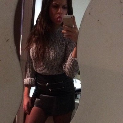 Saaaaaaandra's profile picture. Puppy love, for ever and for at once. 
Paris, France.