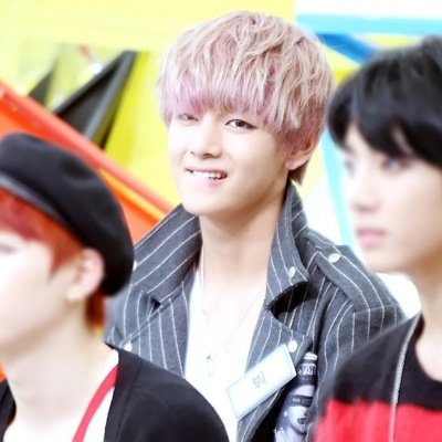 ใจดีฟอลกลับที่ @Mimyvip ขอบคุณที่ฟอลกลับนะ แอคนี้ไว้ฟอลฟรี..