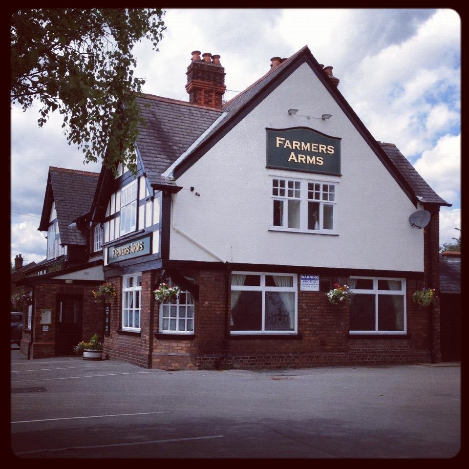 Family-friendly local pub with great Food, Drink and Atmosphere.
01925 811 200
Fearnhead Lane, Fearnhead, Warrington, WA2 0BE