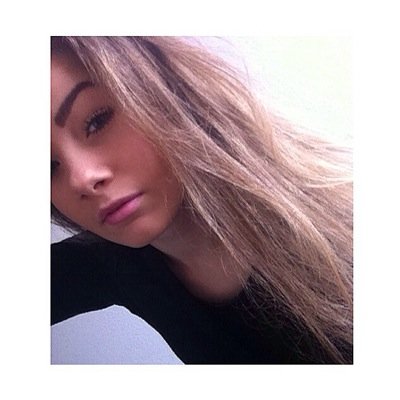 tralamelissa's profile picture. Instagram: tralamelissa