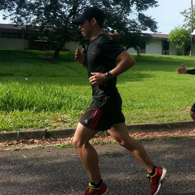 Publicista, melomano, runner, crossfitter, padre de Octavio y amante de todas las cosas buenas de la vida, fiel creyente de q SI HAY UN CAMINO!!!!