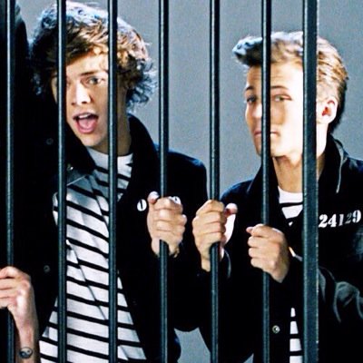 and they still in love//  qoute my tweet and u'll be blocked sorry xx