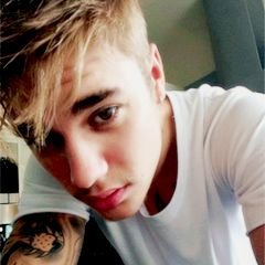 I was normal until @JustinBieber appears in my Life.