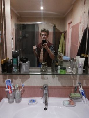 Bumba1998Gura's profile picture. 