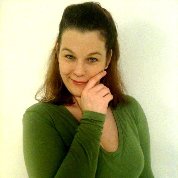 I am the Co-founder and President of Maqnifiscent Grooming. Melissa's the name and pet odor's my game!