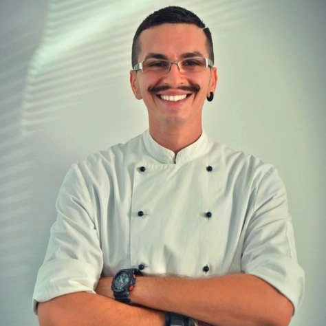Chef_Dexter's profile picture. De la finalist Masterchef România la Chef de Cuisine până la food stylist și consultant-entepreneur în industria Horeca am avut un drum condimentat de frumos