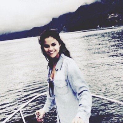 follow @sameoldlcve :) she gave u dis follow k