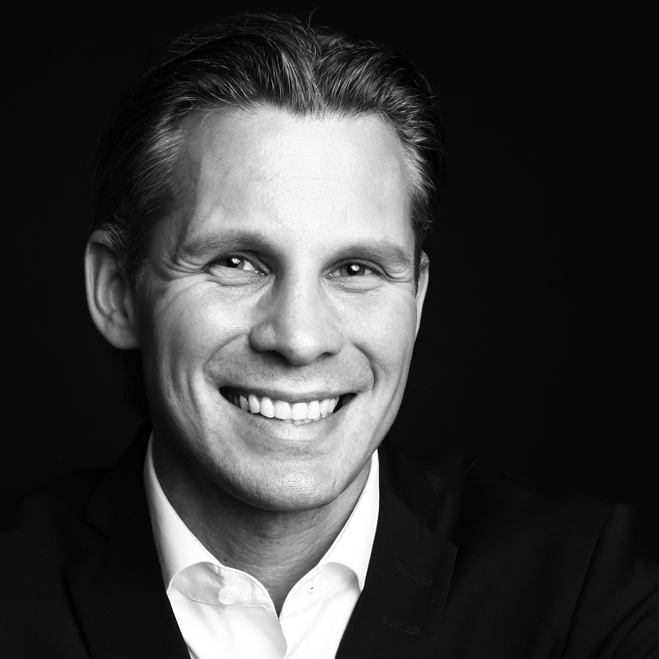 Father, digital evangelist, CTO @Cisco. Obsessed with innovation, entrepreneurship and hi-tech . Opinions are my own.