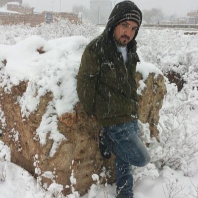 h_shero's profile picture. ٱؤمِنْ بـِ ٱنّ:- منْ يذهَب » قدّ ڳانْ #زائِـــــدًا ؛ ۆ منْ يبقَى » فهُۆ #ٱلضرُۆرِي  ليّسً بـ [#غــــڕُۆڕُ] .، بْـُل [#ثــقِـــۃَ]