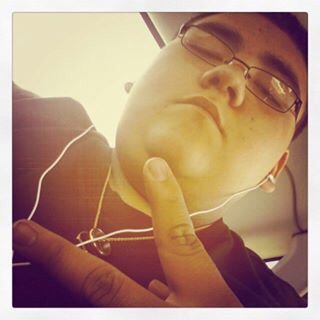 I'm bisexual , and if you don't like it make the blue button white again !  | SC: neeley_mark123