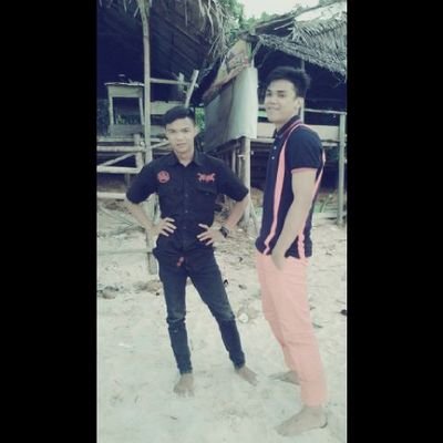 arifkhimchigawa's profile picture. 08-02-2013.........      playing ♪music brutall metal♪ to my life ..... id wechat arifbrutallity