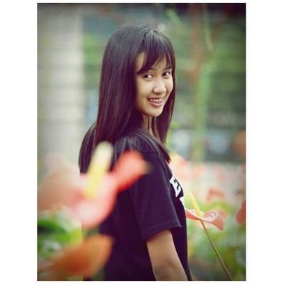 Hello Nickname Kwan.  Agdes 16 years. Born 22 DEC 1997. I'm Hottest ( 2PM,Shinee )  ID : Kwan_Chk  ,  IG : KWANN_CHK1997  ,  FB : ขวัญ ใจ'  ^^ ยินดีที่ได้รู้จัก