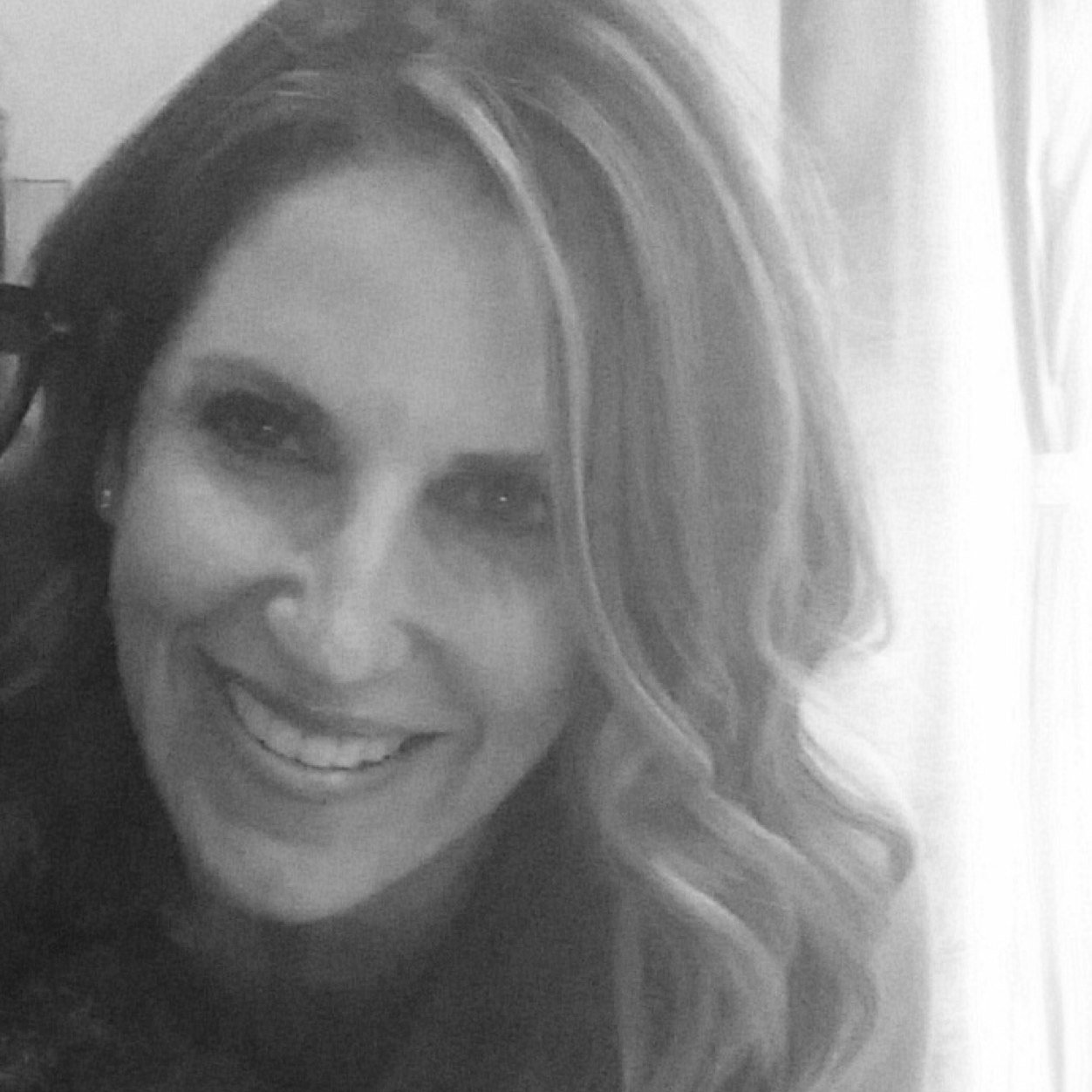 TracyMShaffer's profile picture. Entertainment Director for @marieclaire magazine, former celebrity PR maven, Hollywood aficionado.