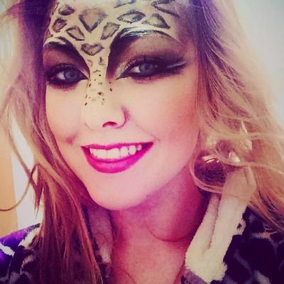 cathreenh's profile picture. 