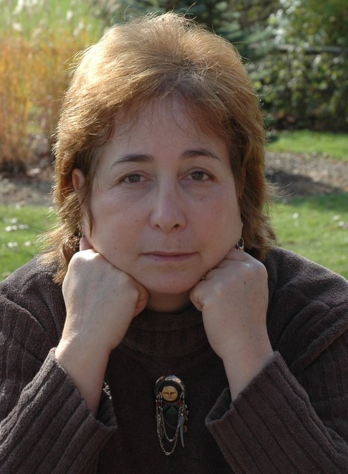 Freelance writer, photographer, creative thinker. Always hopeful.