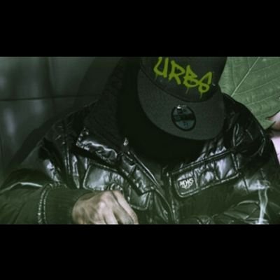 iAmUrbs's profile picture. Backup account - #KingSavage - #Creative #Intuitive #MediaGuy #Consultant #TimeTraveller #Adventurer #PublicFigure #NigerianRoyalty - Follow @UrbanSymph