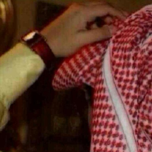 عهدالهوى بَاقِي وَلَوْ كَانَ خَافِي. أَشْتَاقُ لَوْ مَاني بلْقِيَاكَ مَوْعُودٌ.