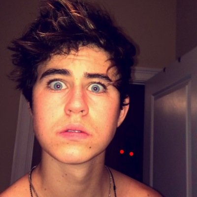 follow @kidrauhl_dallas turn ON her notifications and be active for a dm to 7/12 + grant + dylan + bryant etc. :)