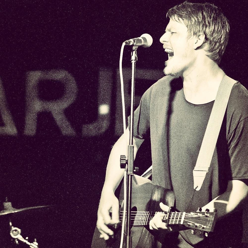 Varjenmusic's profile picture. Singer- songwriter from Sweden creating Indie-folk music. https://t.co/LPiNUWyWSv