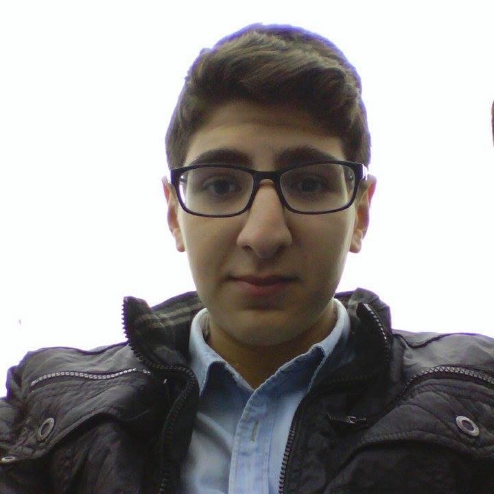 16 yaşındayım