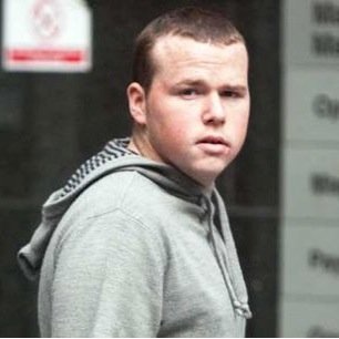 Official Boring Ian Arnfield, love city, hate utd, love kebab, hate salad, love lucozade, hate water. This isn't a parody account