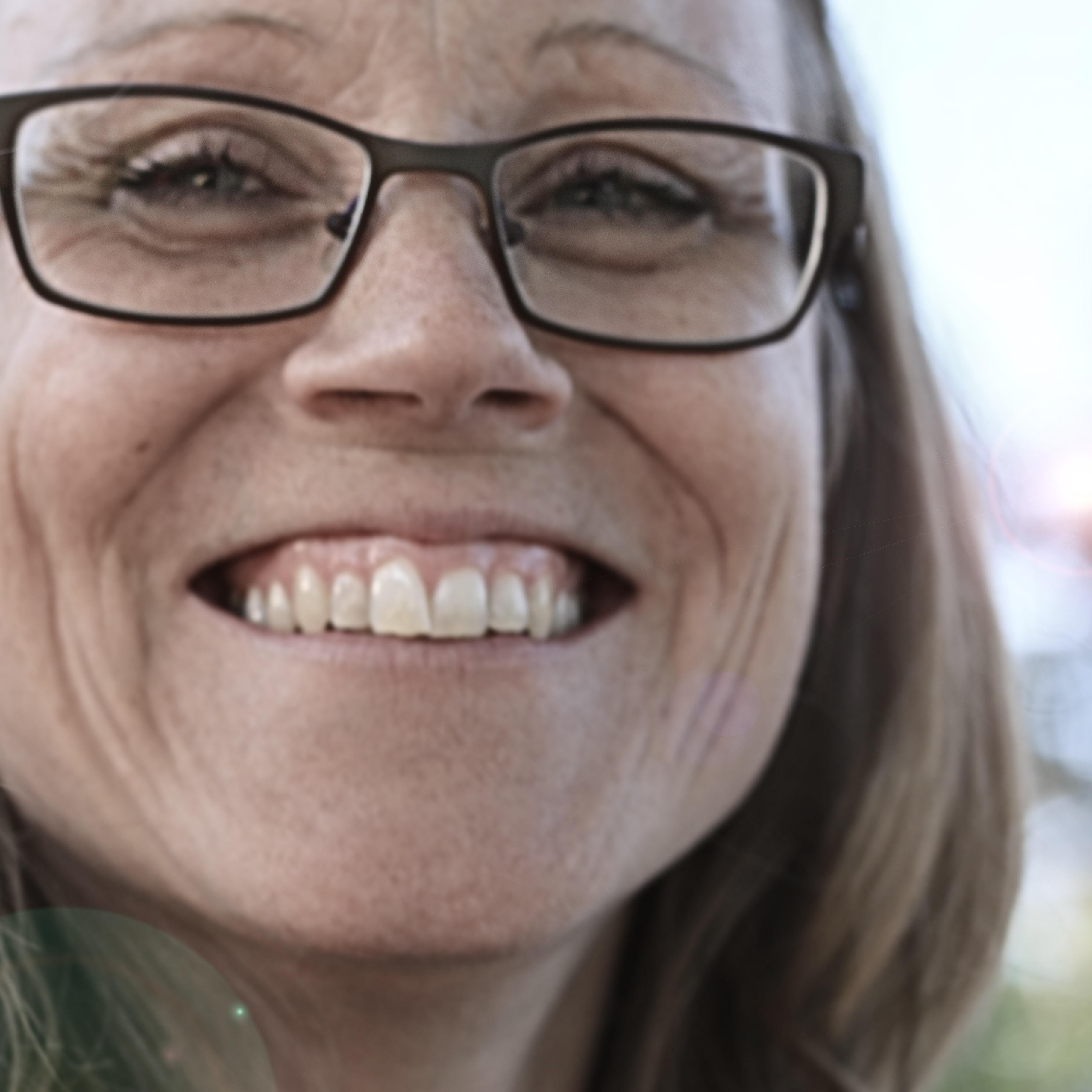 silversnow71's profile picture. Grundskollärare 1-7 (ma, no, tk, idh) Jobbar på mellanstadiet.