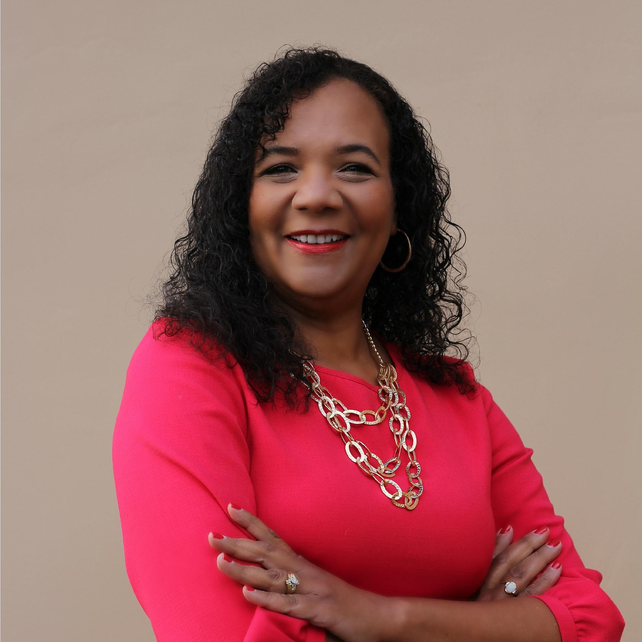 debbieloge's profile picture. Realtor®