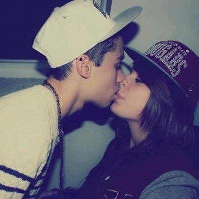 Indirectas, sarcasmos, frases de amor, desamor, todo lo que buscas esta aquí. Contacto espublicidadtwitter@gmail.com