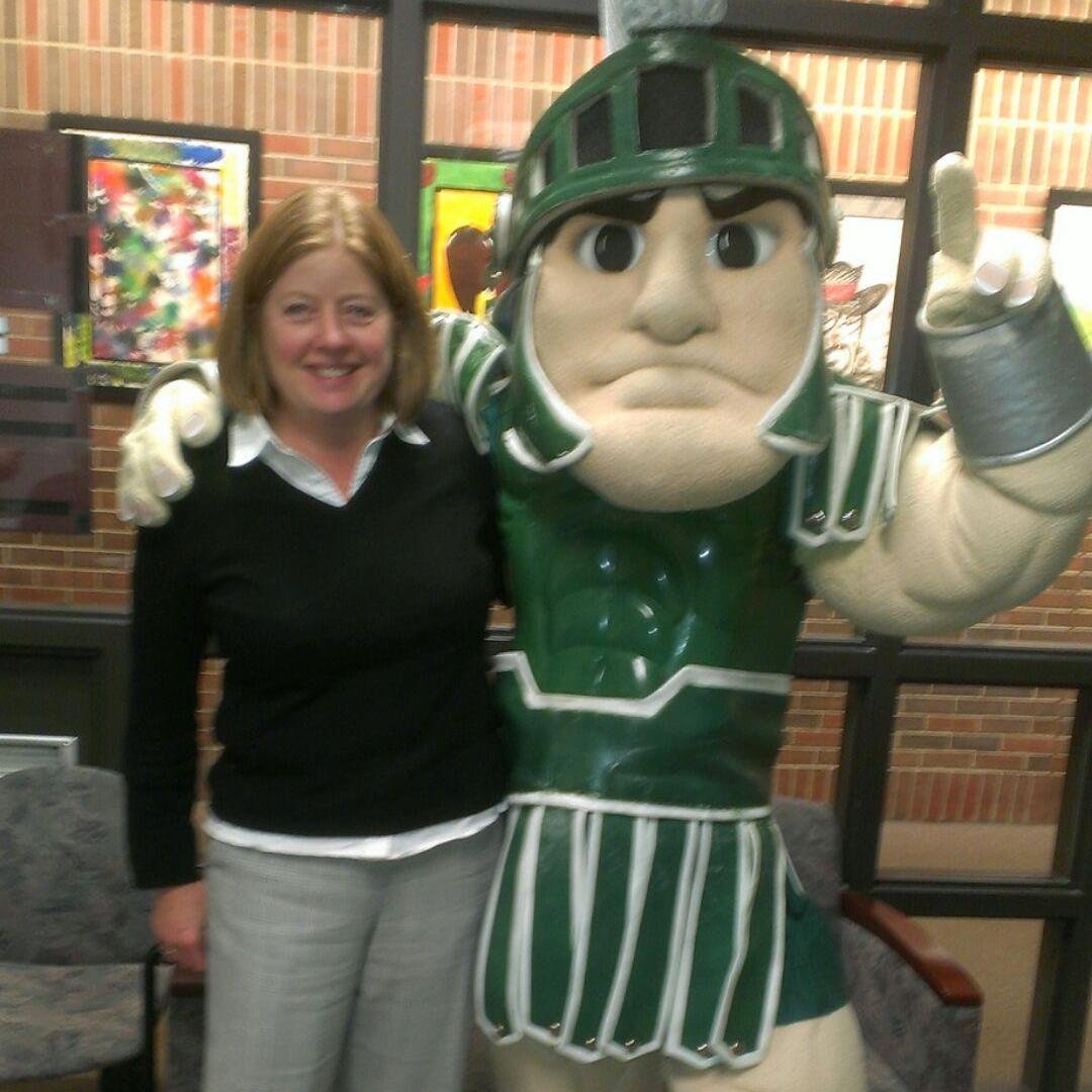 Higher education career services administrator. Helping students land internships and jobs since 1999.