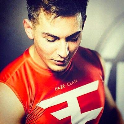 FaZe_CensorJR's profile picture. Junior Of @FaZe_Censor. Call of Duty Pro, Two Time National Champion, UMG Champion. Fitness enthusiast. Strive for greatness. #FaZeUp
