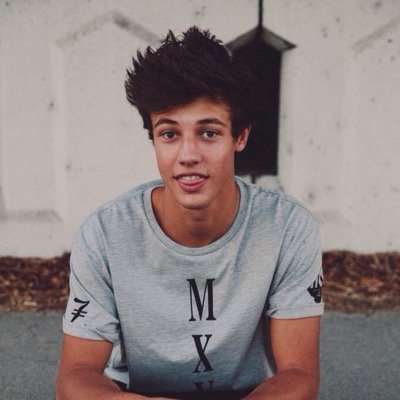 FREE FOLLOW BECAUSE CAM LOVES YOU NOW COULD YOU PLEASE GO FOLLOE @xidekx IT WOULD MEAN ALOT