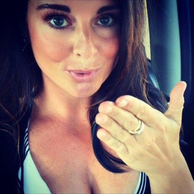 LyndsayBertie's profile picture. Minnesota Hockey Interviews; Derma Dolce Med Spa Owner; Med Device Sales; Beer Girl #pucks #golfballs #sun