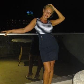 Das ist mein Twitter Acc! :P Wer mir schreiben will meldet sich bitte auf http://t.co/Wre52dLmol . Dort heiße ich Daniela28! Ich freue mich =)