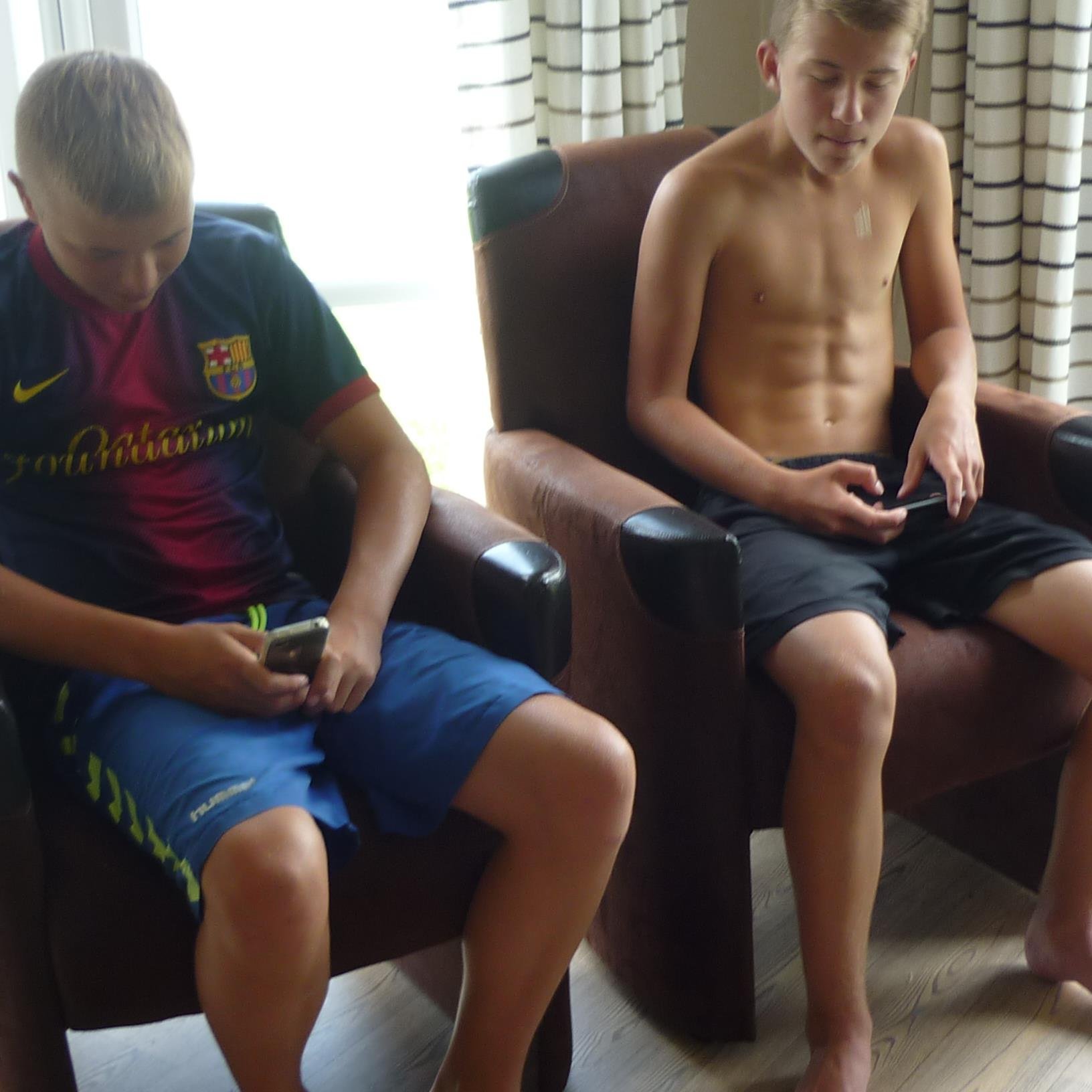 made/voetbal/chillen